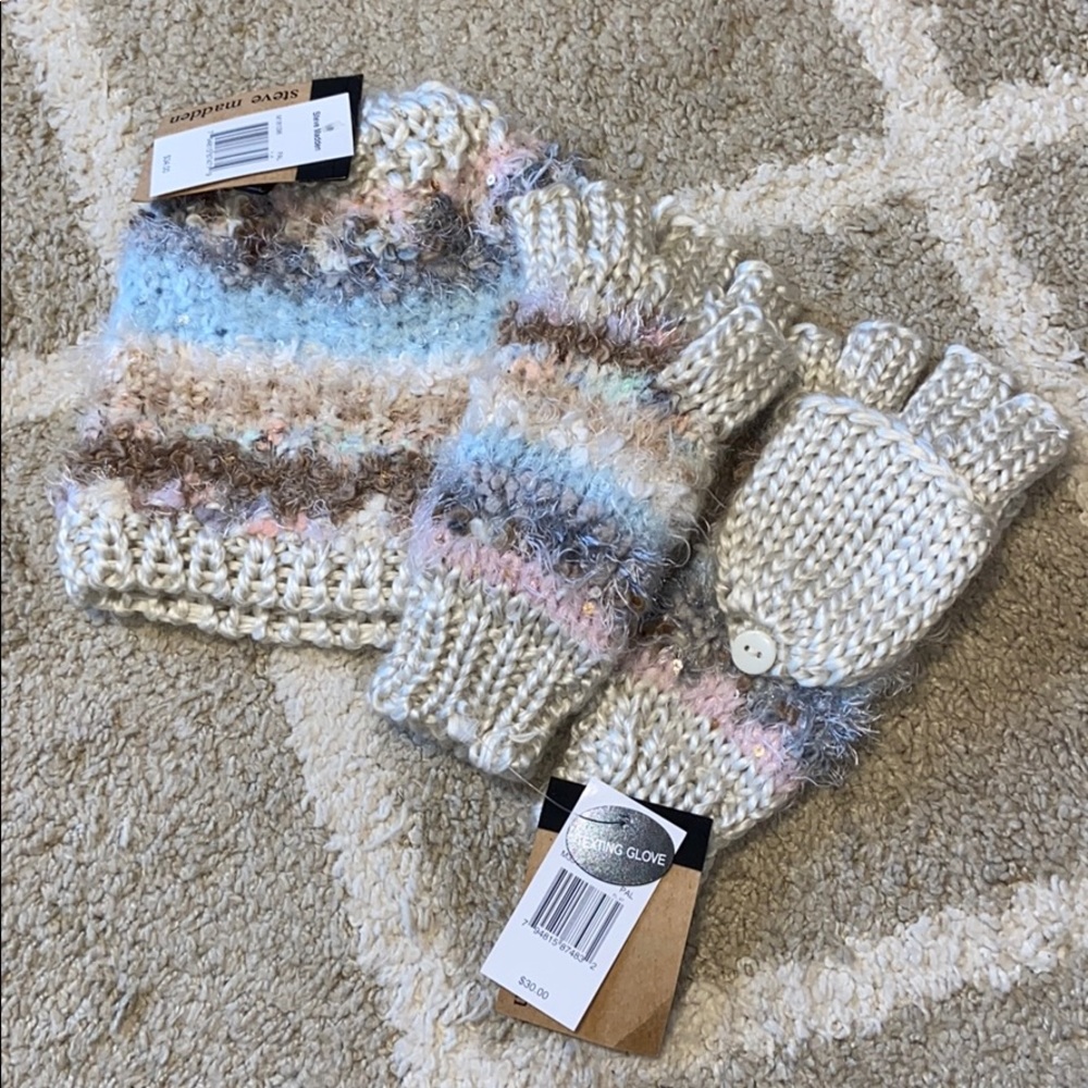Steve Madden toboggan and gloves